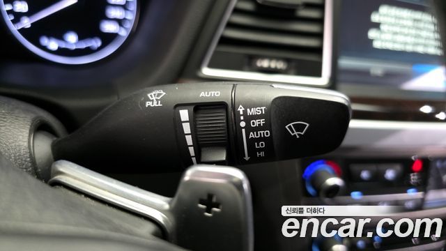 Hyundai Genesis 2015 — photo 25
