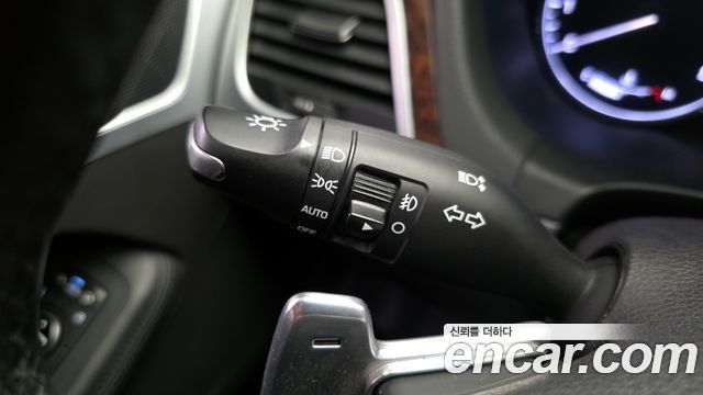 Hyundai Genesis 2015 — photo 26