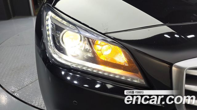 Hyundai Genesis 2015 — photo 8