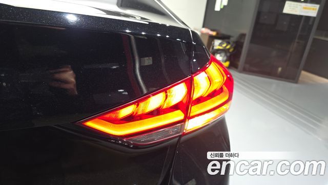Hyundai Genesis 2015 — photo 9