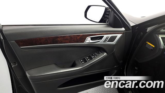 Hyundai Genesis 2015 — photo 14