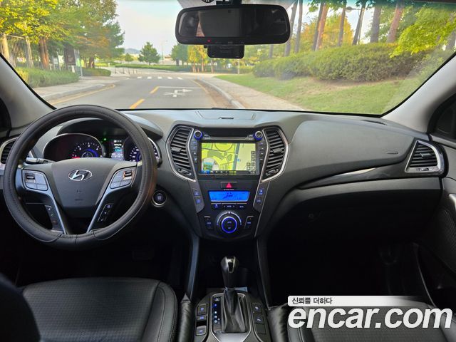 Hyundai Santafe 2013 — photo 11