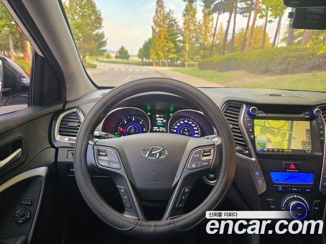 Hyundai Santafe 2013 — photo 12
