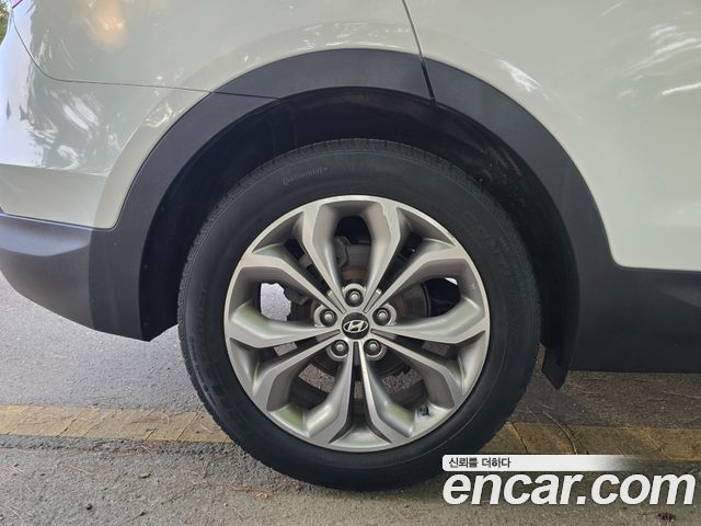 Hyundai Santafe 2013 — photo 18