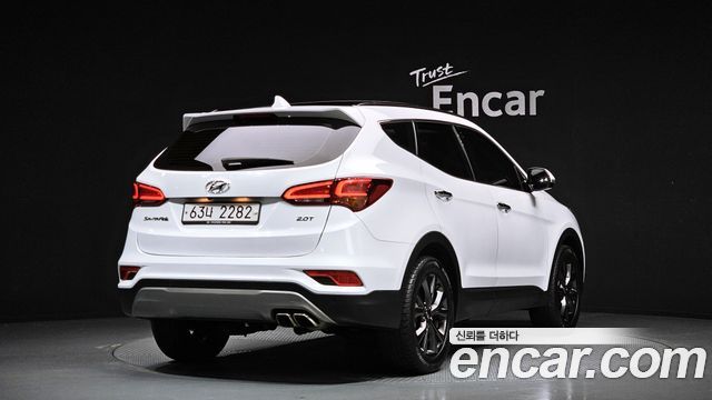 Hyundai Santafe 2018 — photo 2
