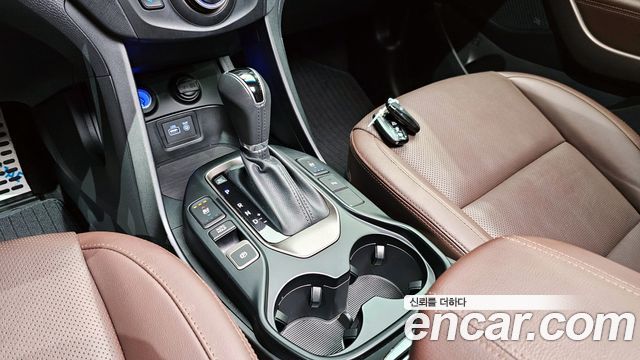 Hyundai Santafe 2018 — photo 9