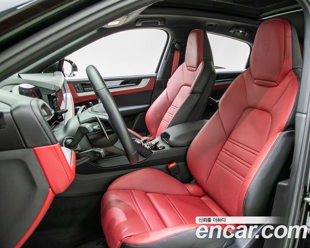 Porsche Cayenne 2024 — photo 13