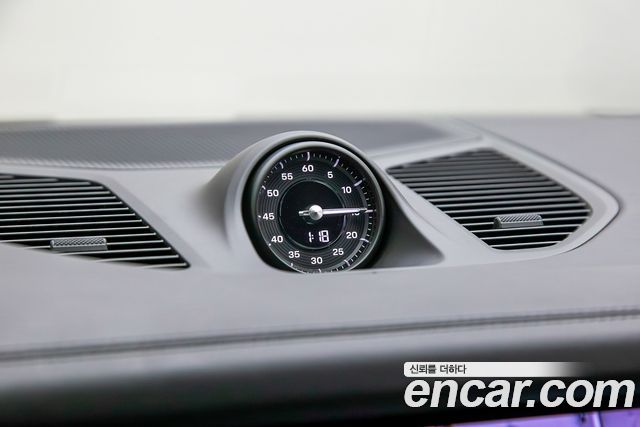 Porsche Cayenne 2024 — photo 16