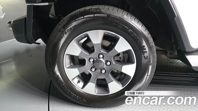 Jeep Wrangler 2019 — photo 5
