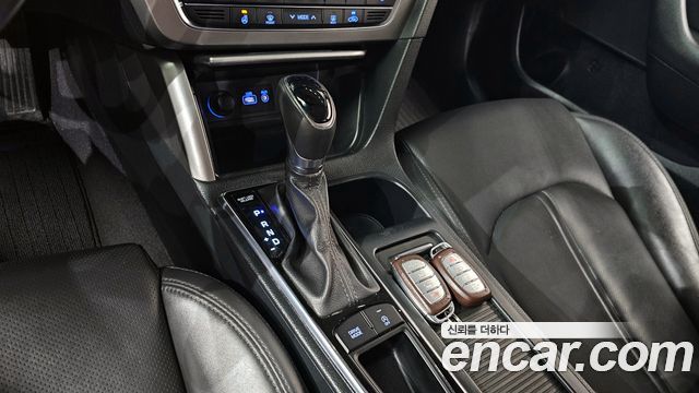 Hyundai Sonata 2016 — photo 12