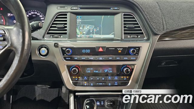 Hyundai Sonata 2016 — photo 19