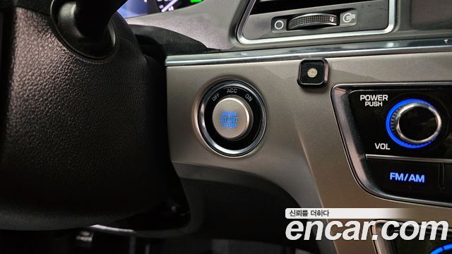Hyundai Sonata 2016 — photo 25