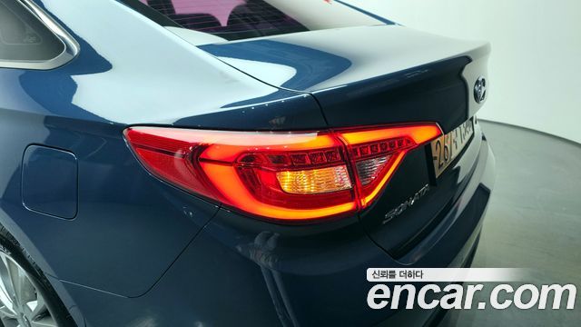 Hyundai Sonata 2016 — photo 9