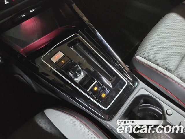 Volkswagen Golf 2023 — photo 14