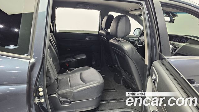 KG Mobility KORANDO 2019 — photo 18