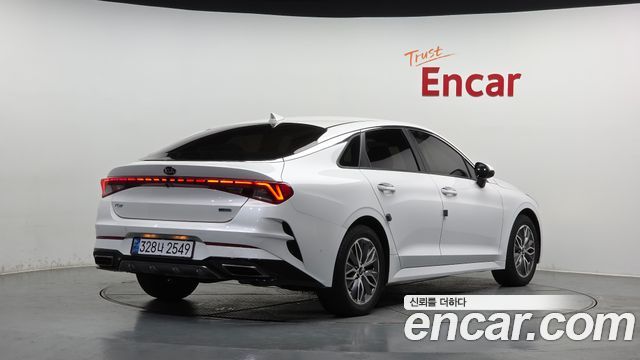Kia K5 2021 — photo 2