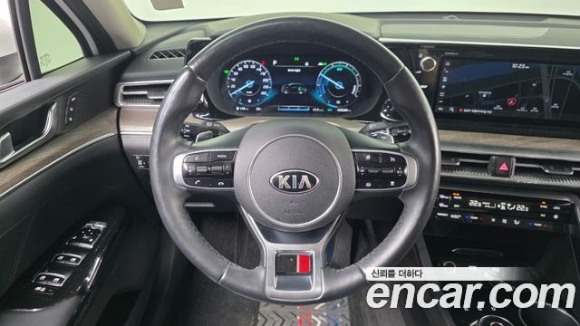 Kia K5 2021 — photo 13