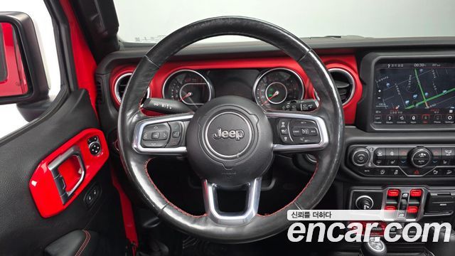 Jeep Wrangler 2019 — photo 13
