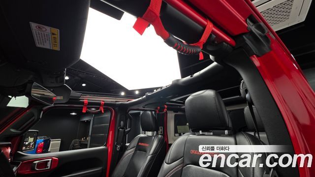 Jeep Wrangler 2019 — photo 19