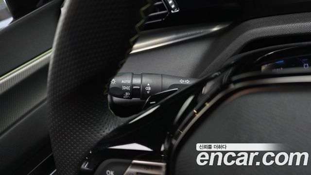 Peugeot 308 2025 — photo 26