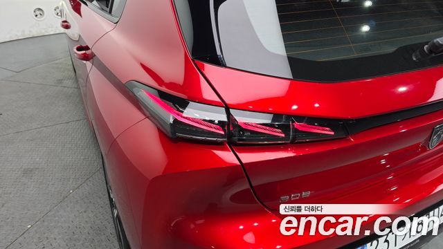 Peugeot 308 2025 — photo 9