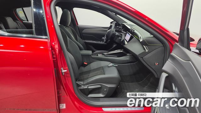 Peugeot 308 2025 — photo 16