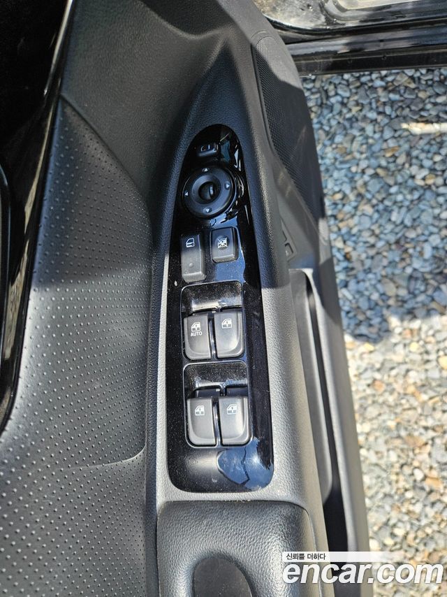 Kia LOTZE 2009 — photo 9