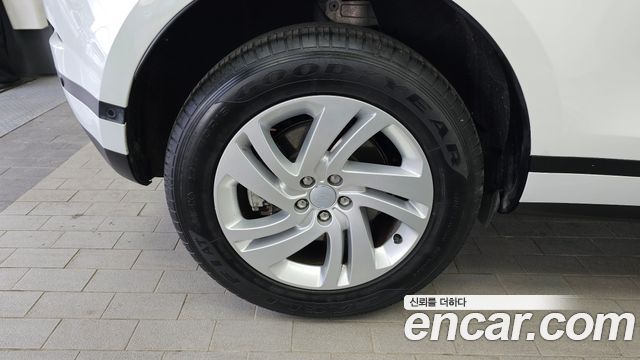 Land Rover Range Rover Evoque 2024 — photo 5