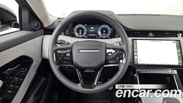 Land Rover Range Rover Evoque 2024 — photo 19