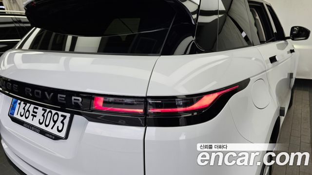 Land Rover Range Rover Evoque 2024 — photo 9