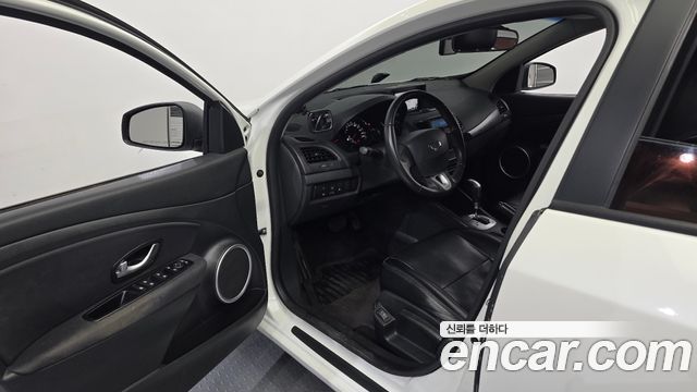 Renault Korea SM3 2011 — photo 10