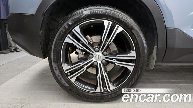 Volvo XC40 2021 — photo 5