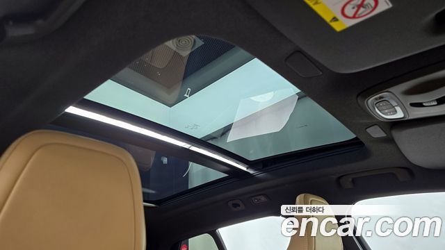 Volvo XC40 2021 — photo 23