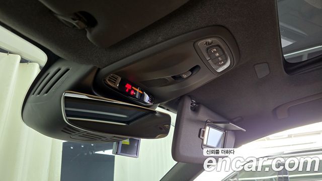 Volvo XC40 2021 — photo 24