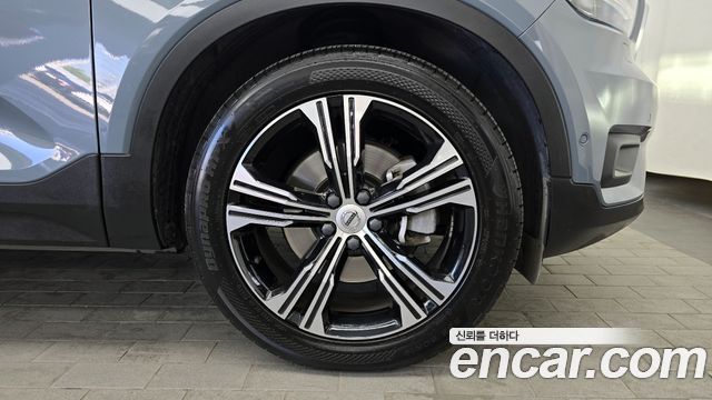 Volvo XC40 2021 — photo 7