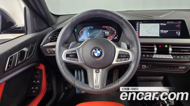 BMW 1-Series 2021 — photo 19