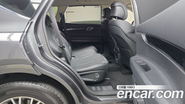 Genesis GV80 2022 — photo 12