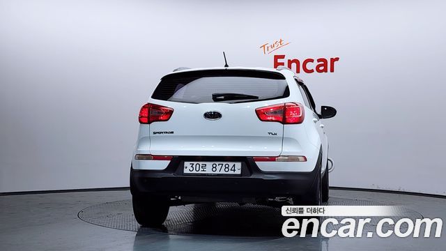 Kia Sportage 2012 — photo 4