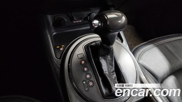 Kia Sportage 2012 — photo 9