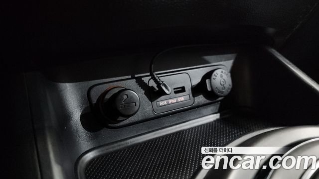 Kia Sportage 2012 — photo 12