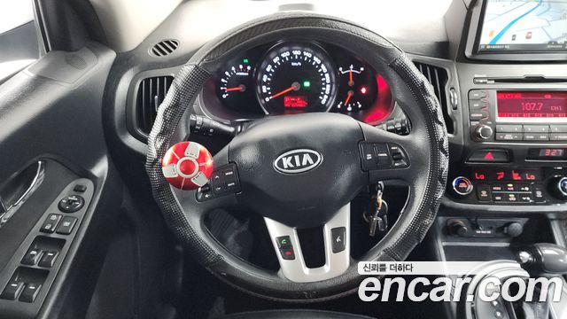 Kia Sportage 2012 — photo 15