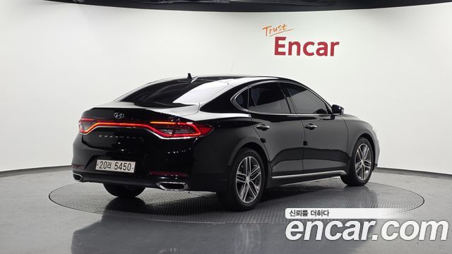 Hyundai Grandeur 2018 — photo 2