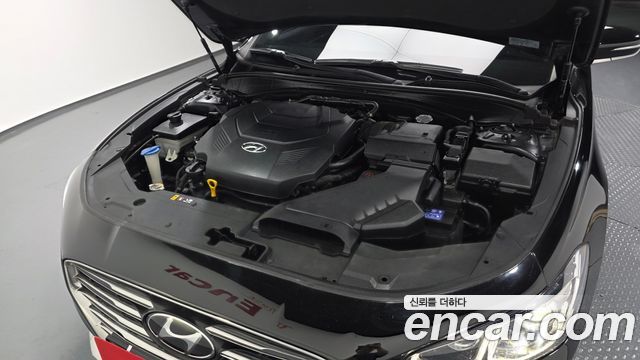 Hyundai Grandeur 2018 — photo 6