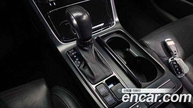 Hyundai Grandeur 2018 — photo 9