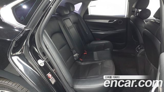 Hyundai Grandeur 2018 — photo 11