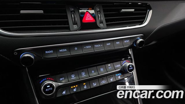 Hyundai Grandeur 2018 — photo 18