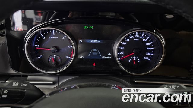 Kia Canival 2021 — photo 11