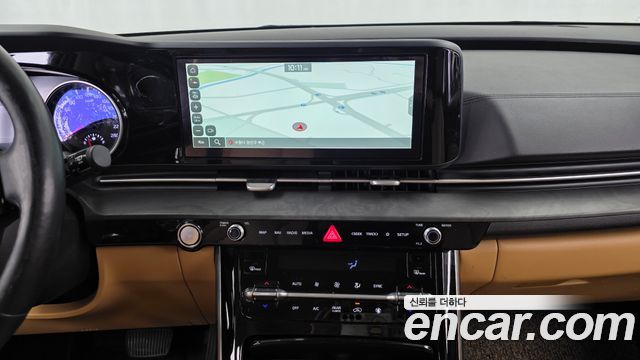 Kia Canival 2021 — photo 20