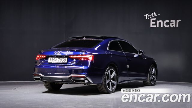 Audi A5 2023 — photo 2