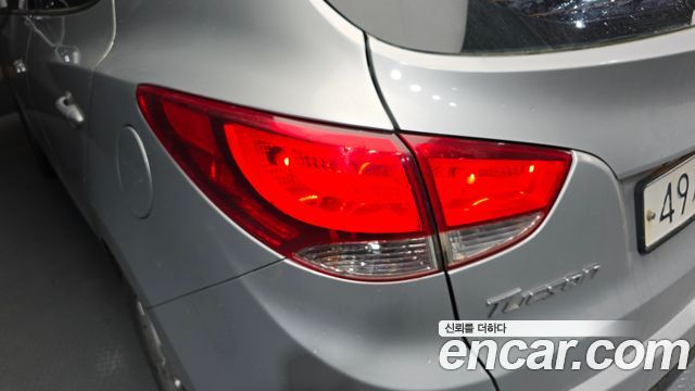 Hyundai Tucson 2012 — photo 9